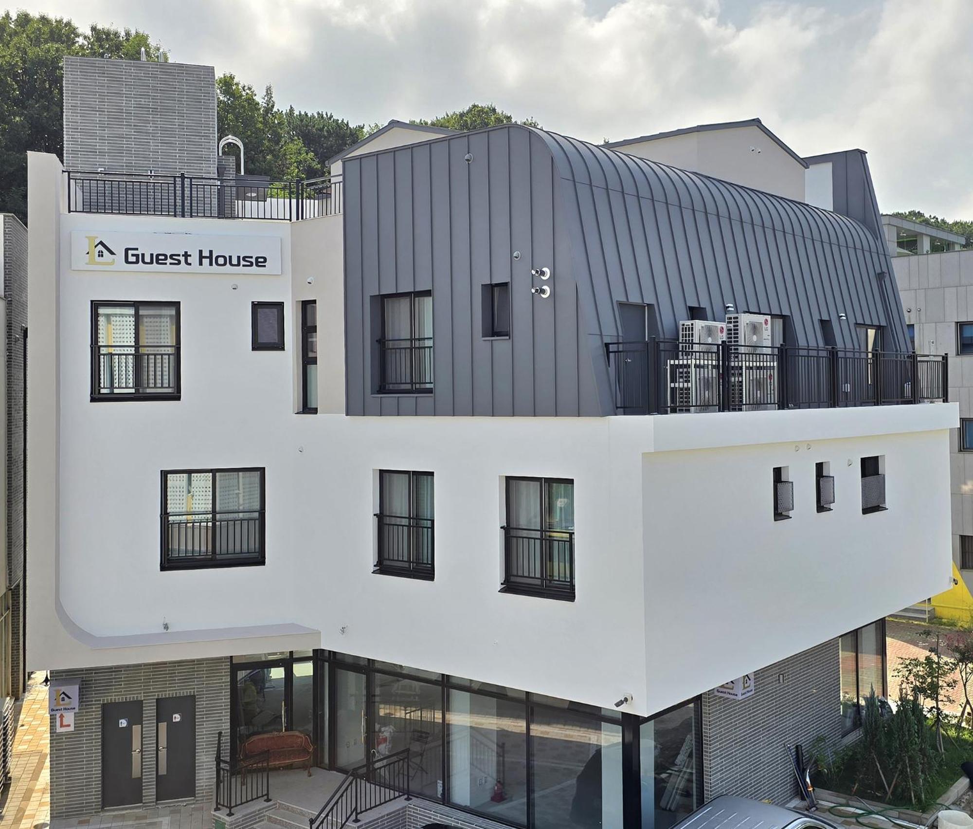 Incheon Airport Guesthouse L Exterior photo